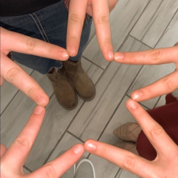 Welcome, come say hello!💕✨ - Picture 3 of 11